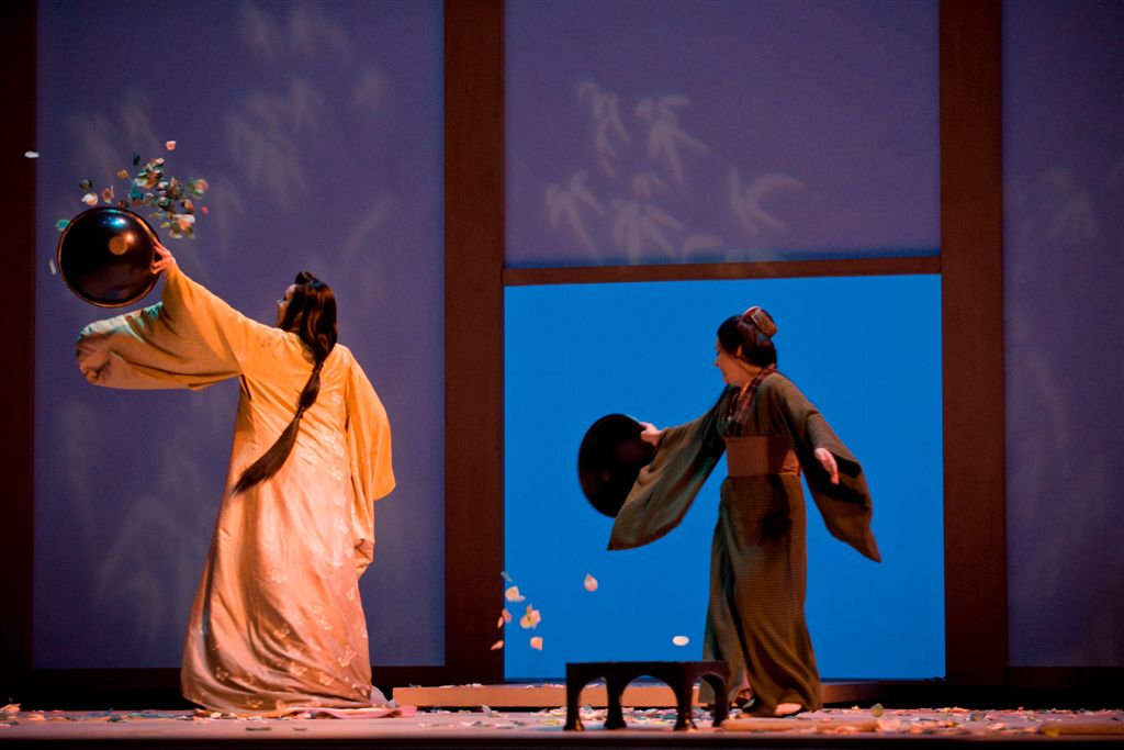 MADAMA BUTTERFLY     